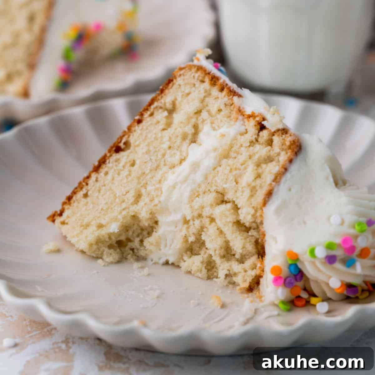 Vanilla Bean Mini Cakes 1 featured 10367