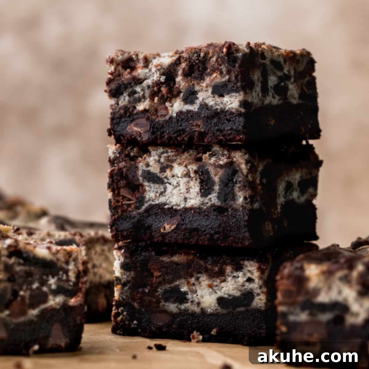 Decadent Oreo Cheesecake Brownies 1 featured 10447