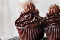 Decadent Chocolate Fudge Cupcakes