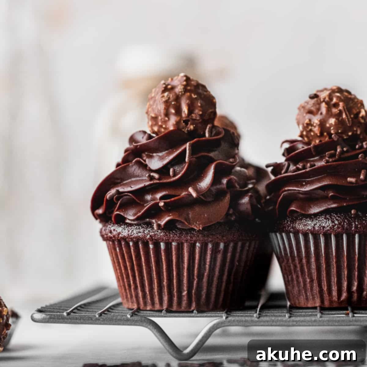 Decadent Chocolate Fudge Cupcakes 1 featured 2930