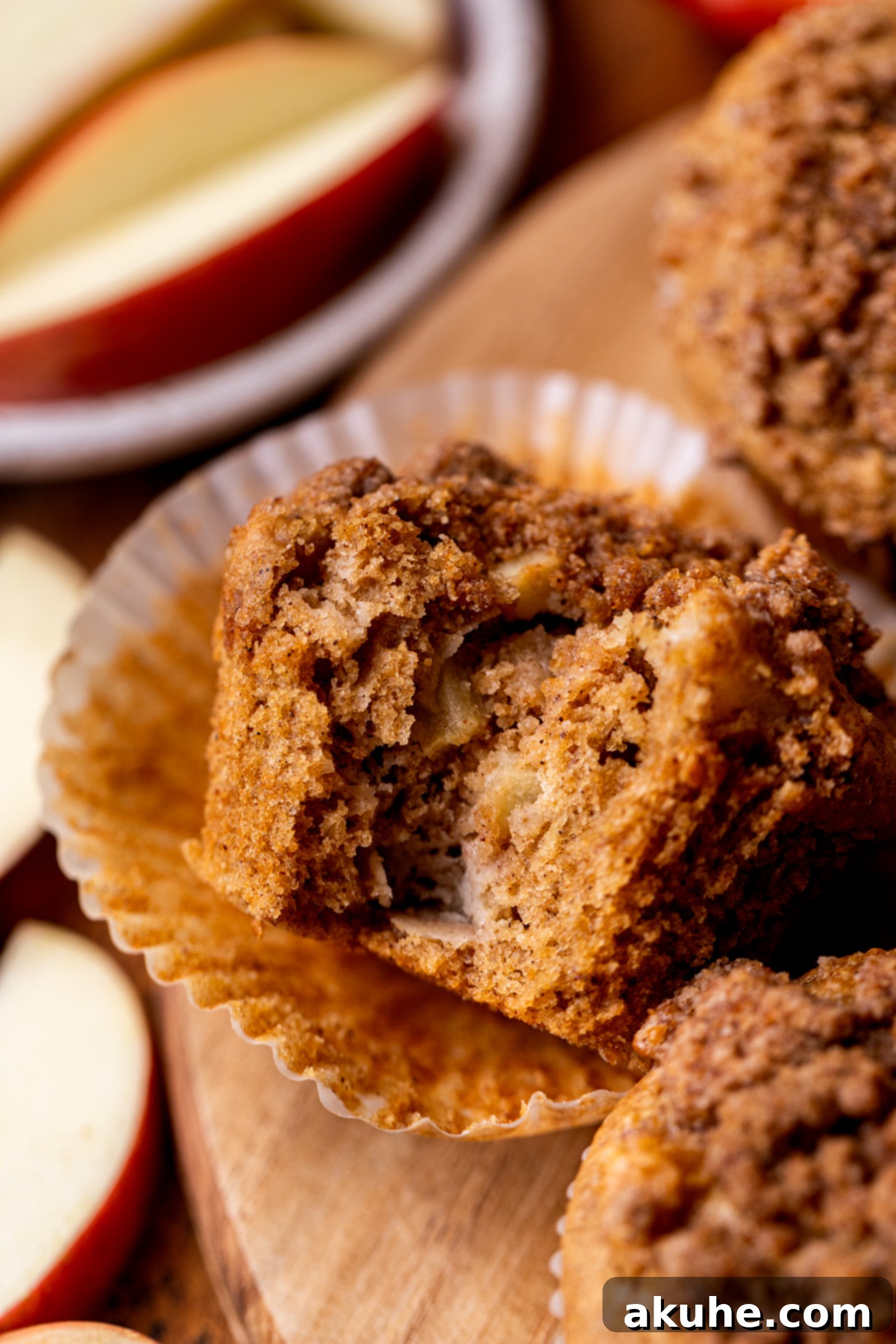 Golden Apple Muffins 1 featured 30451