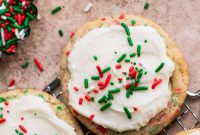 Merry & Bright Sprinkle Cookies