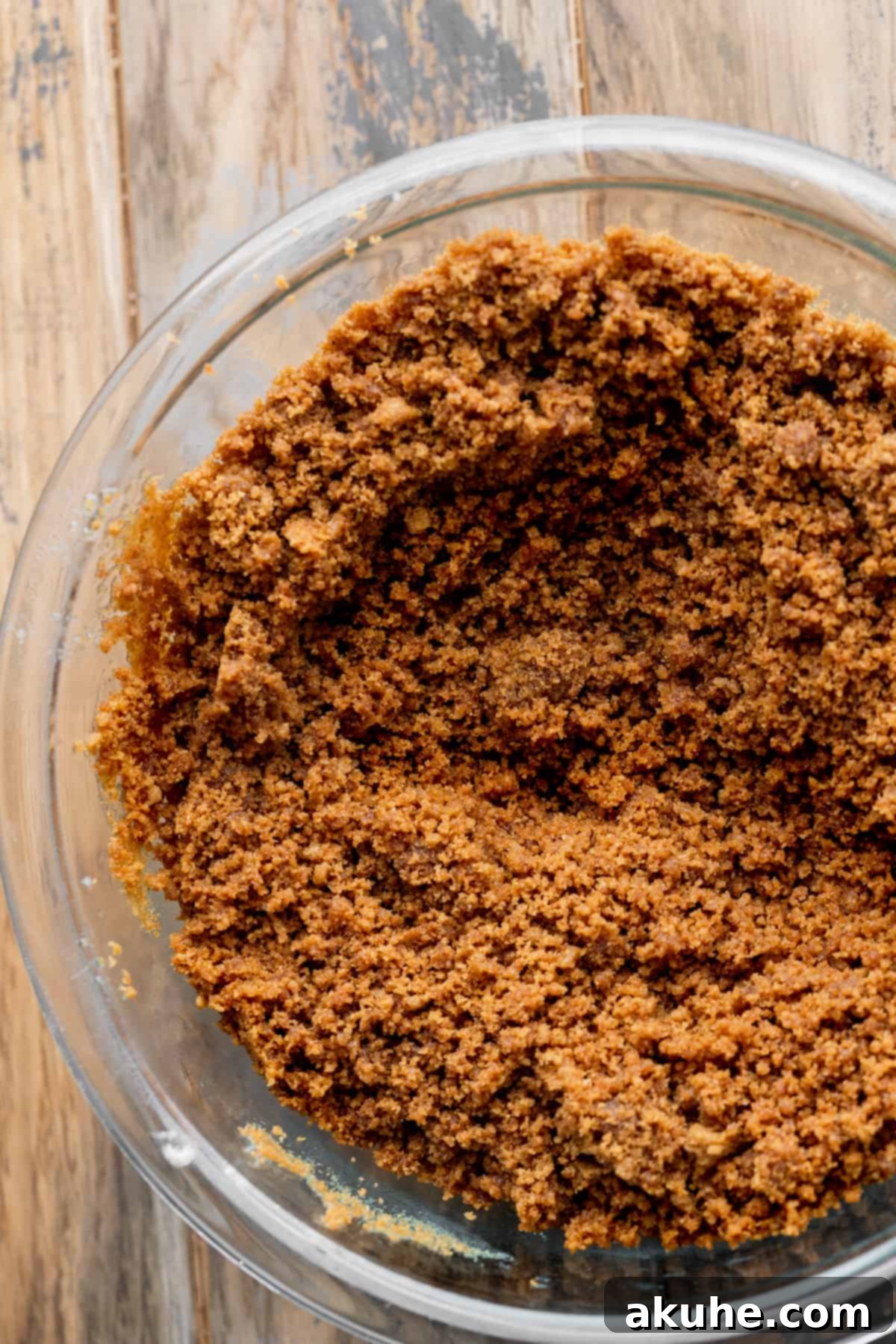 Gingerbread Dream Cheesecake 5 Cookie crumbs in the bowl.