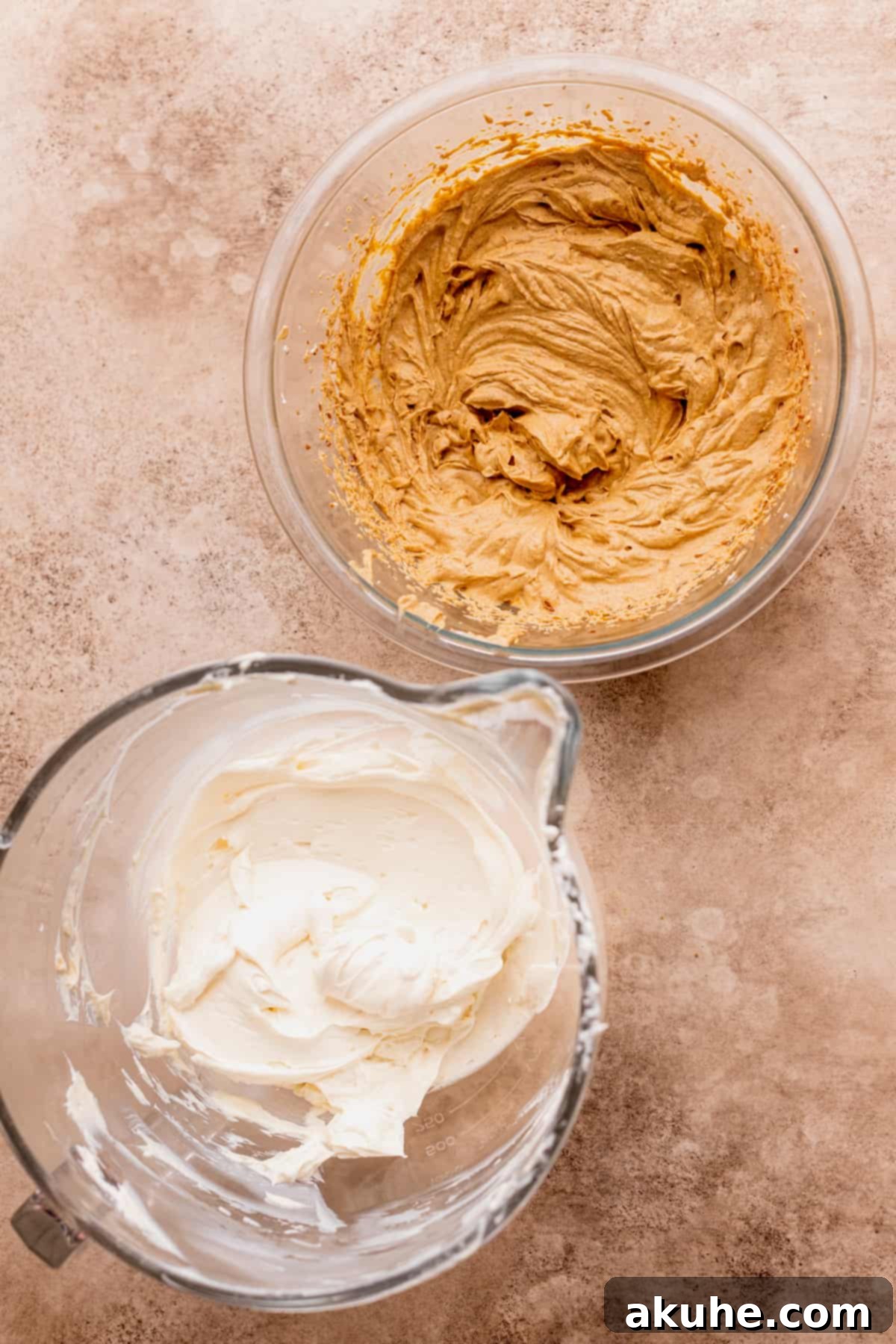 Marbled No Bake Pumpkin Cheesecake 6 Two bowls of cheesecake batter.