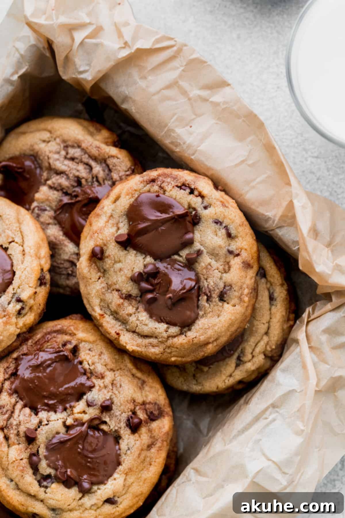 Decadent Peanut Butter Nutella Cookies 11 A box filled with freshly baked peanut butter Nutella cookies, perfect for sharing or gifting.